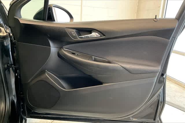 Thumbnail: 2019 Chevrolet Cruze - 30