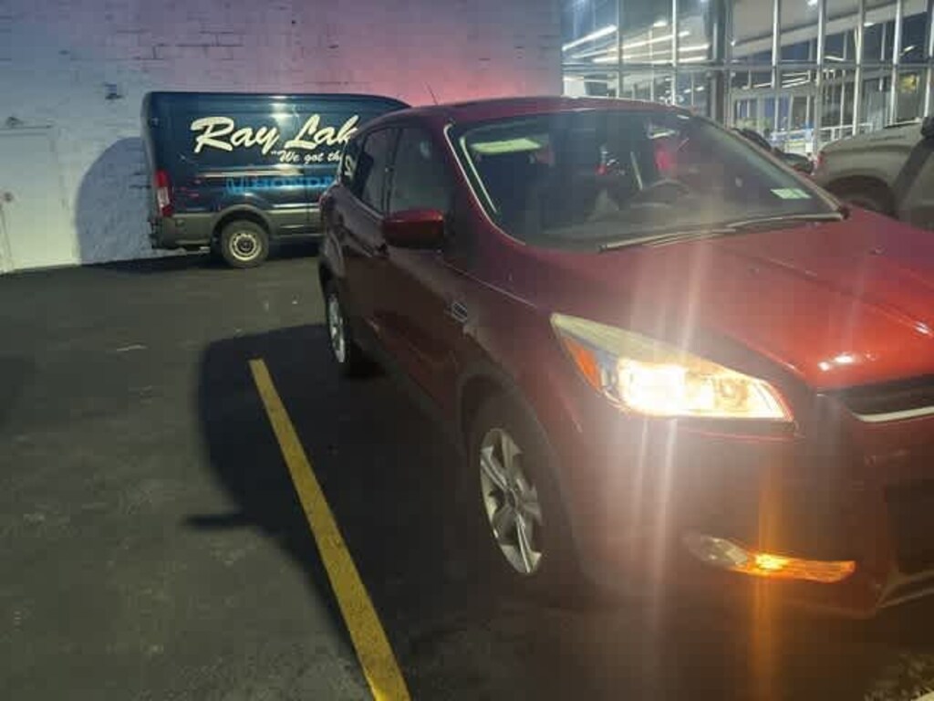Used 2014 Ford Escape SE SUV