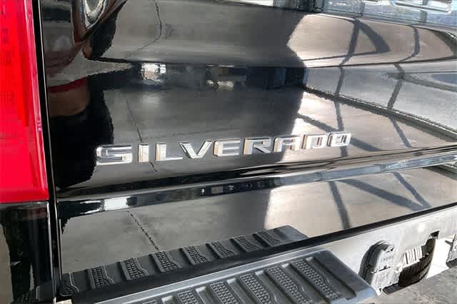 Thumbnail: 2023 Chevrolet Silverado 1500 - 35
