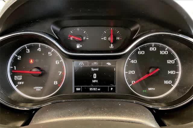 Thumbnail: 2019 Chevrolet Cruze - 19