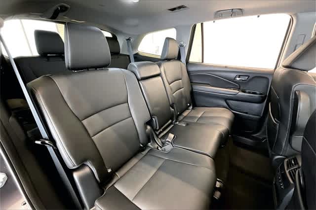 Thumbnail: 2022 Honda Pilot - 26
