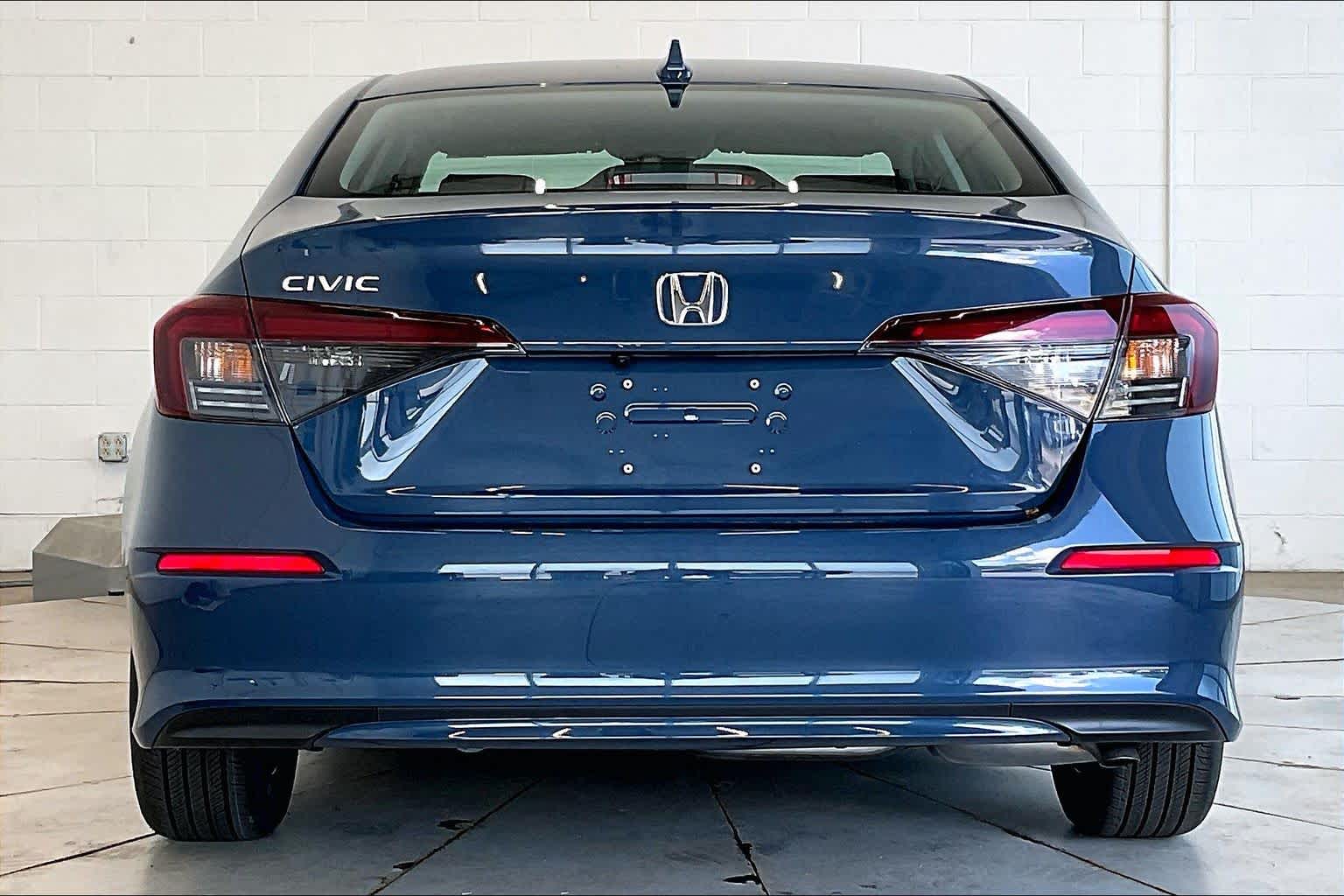 Thumbnail: 2026 Honda Civic - 5