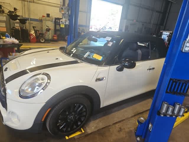 Thumbnail: 2017 MINI Cooper Convertible - 2