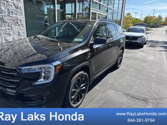 Thumbnail: 2022 GMC Terrain - 1