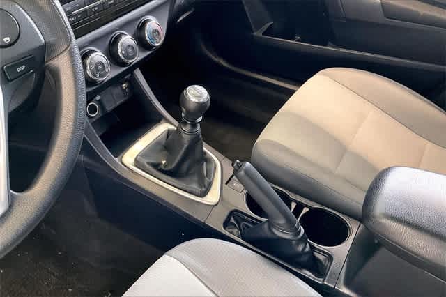 Thumbnail: 2014 Toyota Corolla - 18