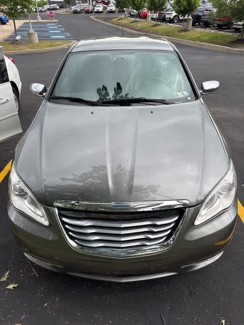 Thumbnail: 2012 Chrysler 200 - 2