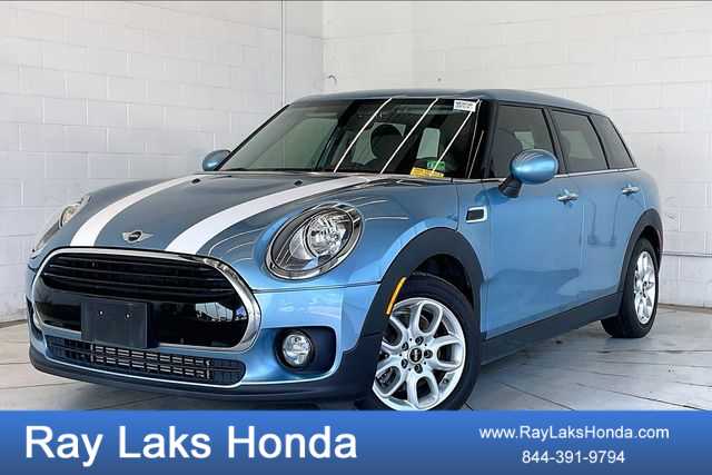 Thumbnail: 2017 MINI Cooper Clubman - 1