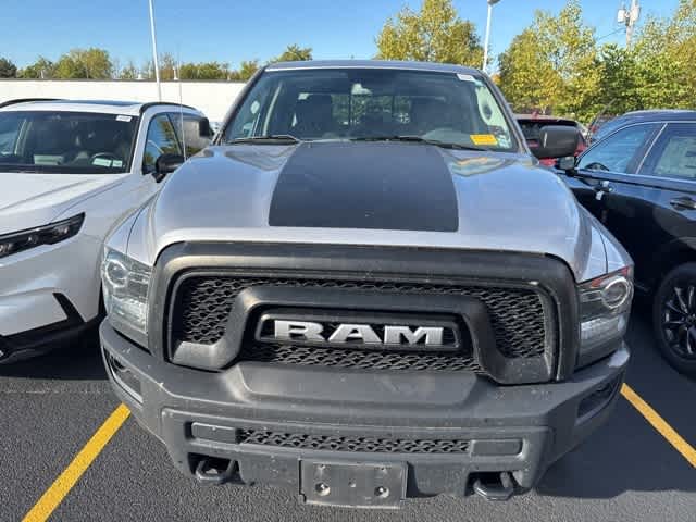 2019 Ram 1500 Classic SLT photo 2