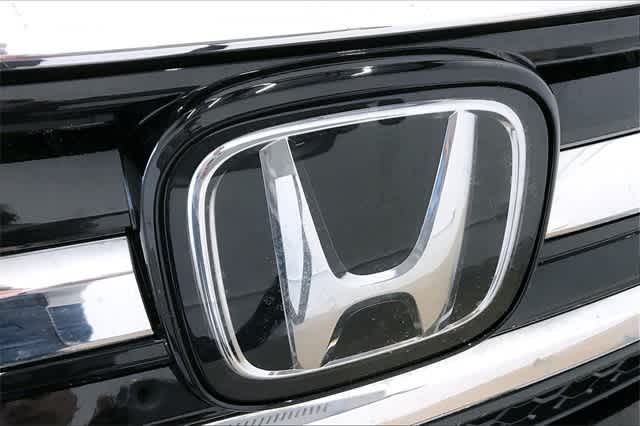 Thumbnail: 2016 Honda Pilot - 33