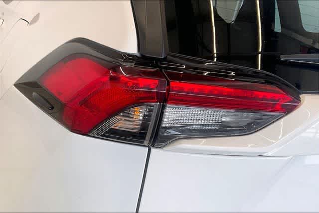 Thumbnail: 2024 Toyota RAV4 - 33