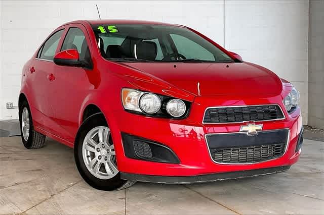 Thumbnail: 2015 Chevrolet Sonic - 23