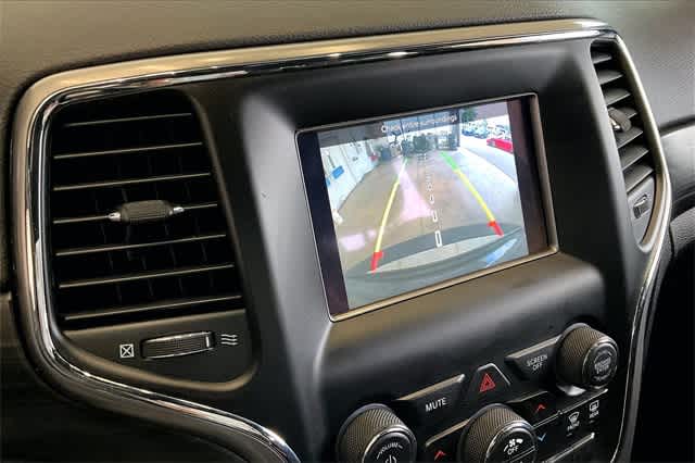 2020 Jeep Grand Cherokee Laredo 29