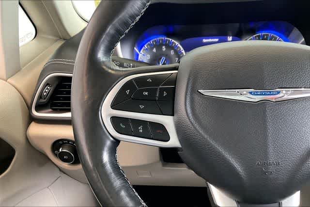 Thumbnail: 2021 Chrysler Pacifica - 27