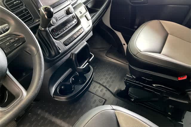2023 RAM ProMaster 2500 17