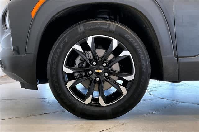 Thumbnail: 2021 Chevrolet TrailBlazer - 9