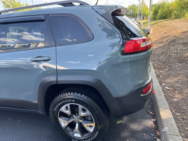 Thumbnail: 2015 Jeep Cherokee - 9