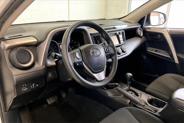 Thumbnail: 2017 Toyota RAV4 - 3