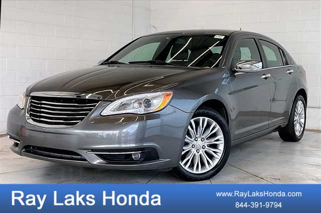 2012 Chrysler 200 Limited