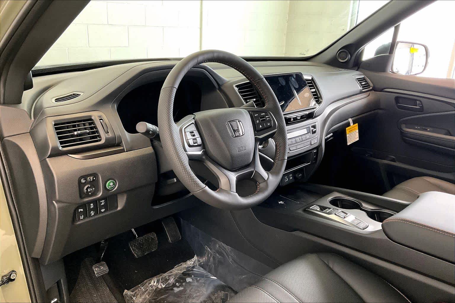 Thumbnail: 2026 Honda Ridgeline - 2