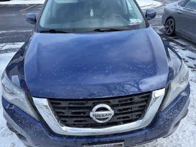 Thumbnail: 2020 Nissan Pathfinder - 2