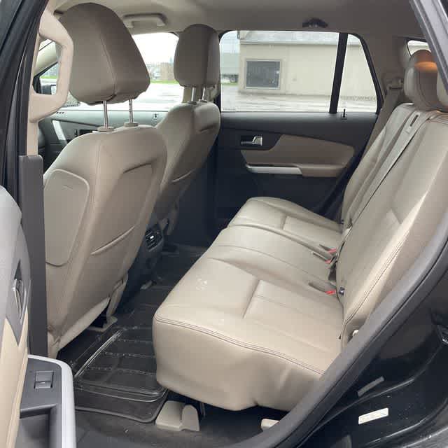 Thumbnail: 2013 Ford Edge - 8