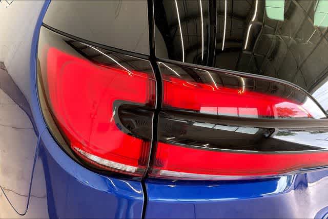 Thumbnail: 2021 Chrysler Pacifica - 33