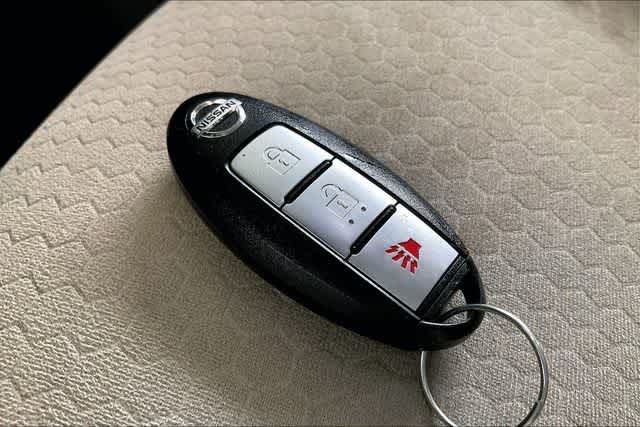 Thumbnail: 2014 Nissan Juke - 21