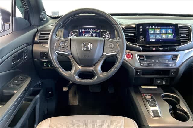 Thumbnail: 2022 Honda Passport - 16