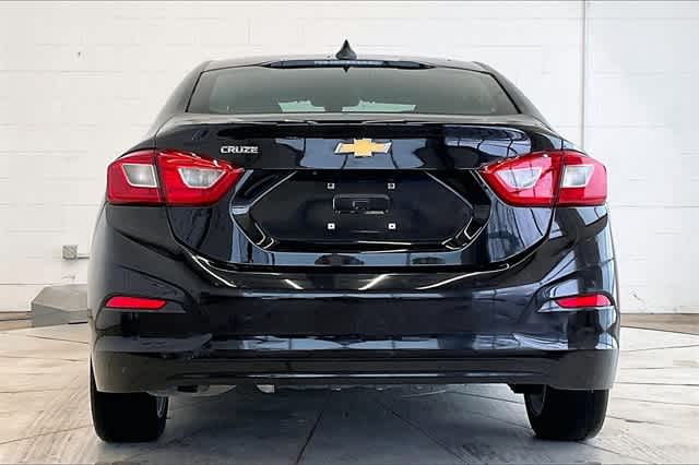 Thumbnail: 2019 Chevrolet Cruze - 6