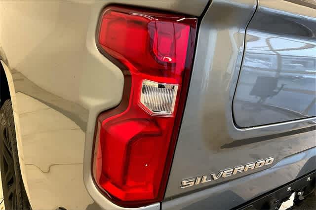 Thumbnail: 2024 Chevrolet Silverado 1500 - 33