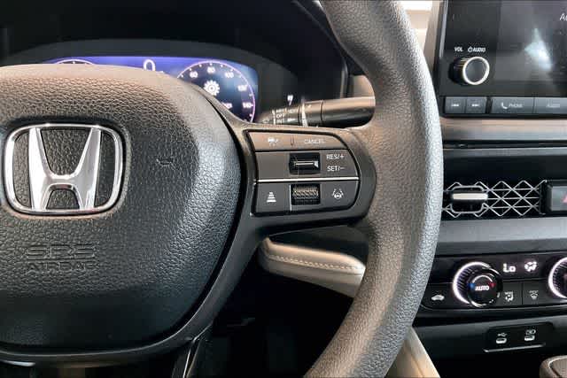 2025 Honda Accord SE - Photo 28