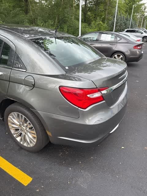 Thumbnail: 2012 Chrysler 200 - 7