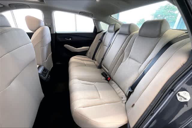 2025 Honda Accord SE - Photo 14