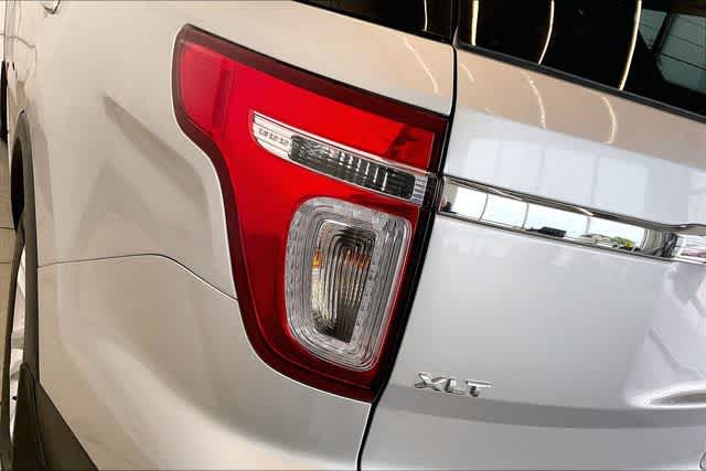 Thumbnail: 2014 Ford Explorer - 33