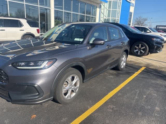 2023 Honda HR-V LX photo 2