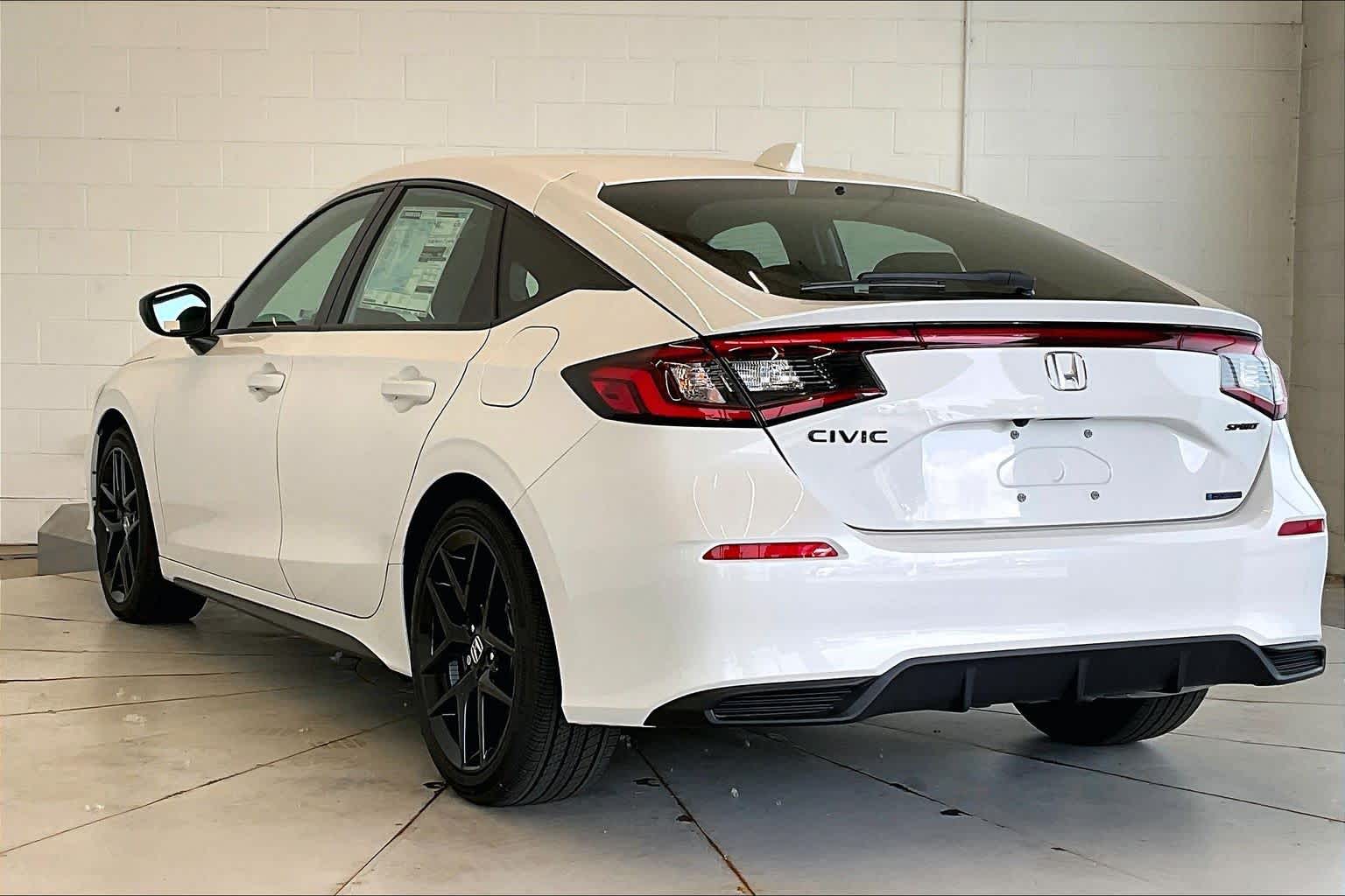 2026 Honda Civic Hatchback Sport - Photo 4