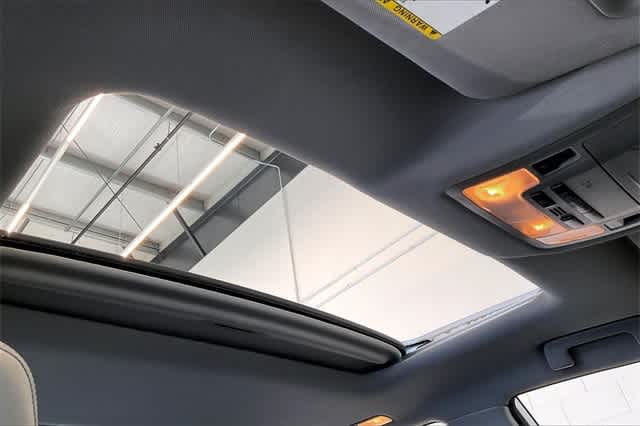 Thumbnail: 2018 Toyota Highlander - 34