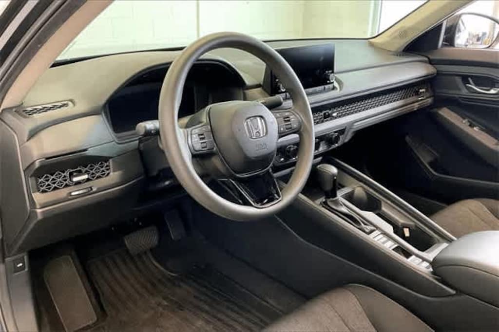 Certified 2025 Honda Accord SE Sedan