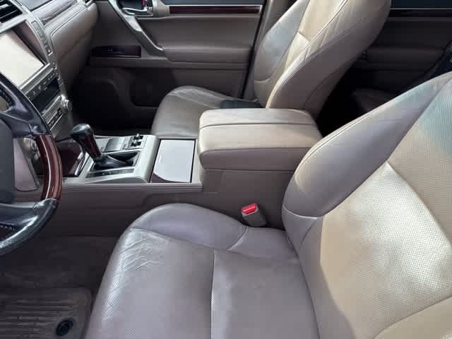 Thumbnail: 2018 Lexus GX - 11