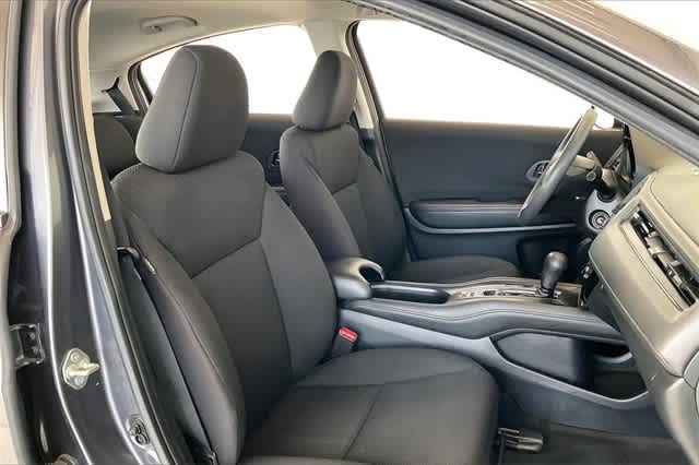 Thumbnail: 2017 Honda HR-V - 15