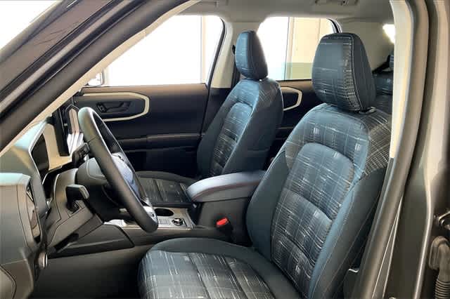 Thumbnail: 2025 Ford Bronco Sport - 12