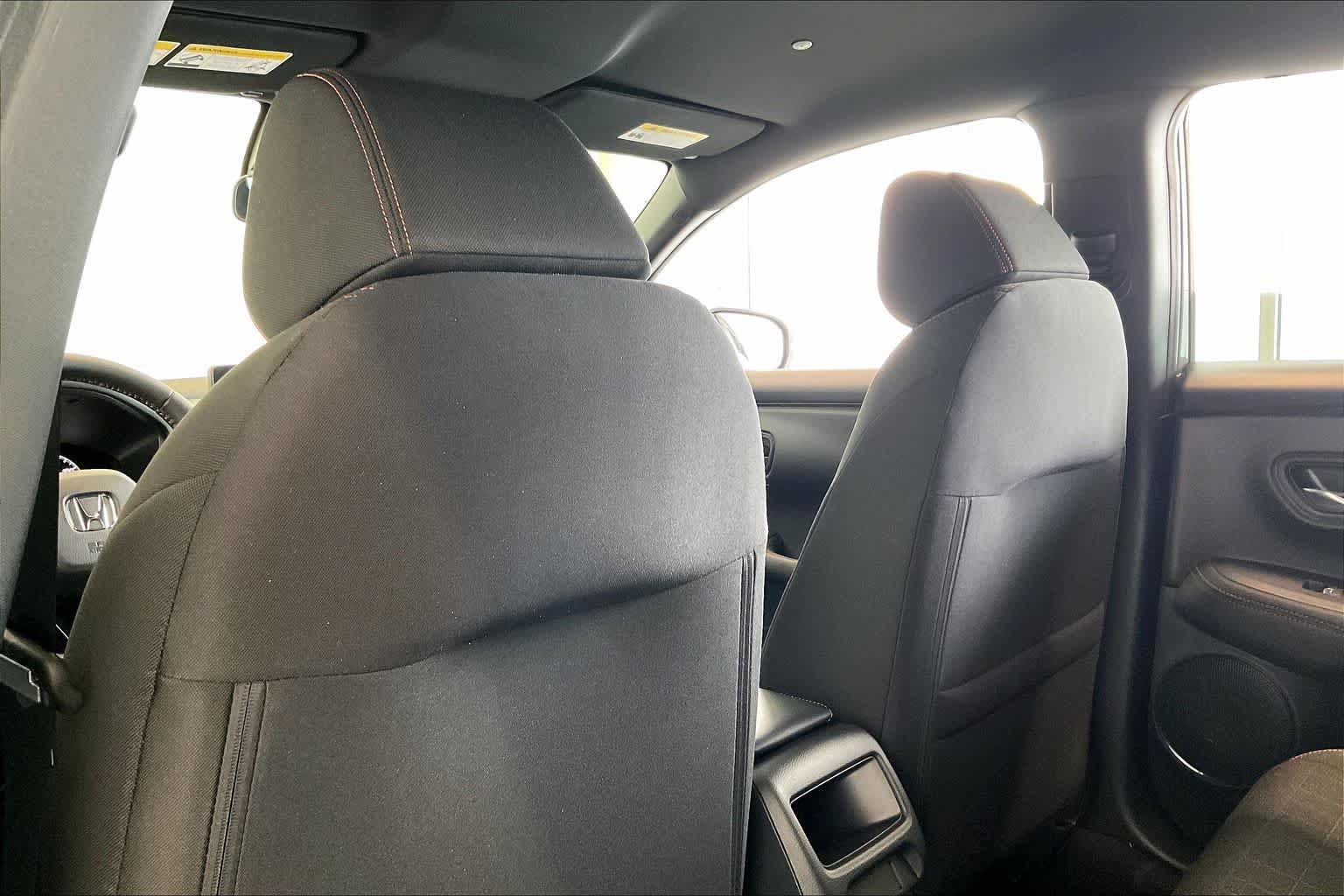 2027 Honda HR-V Sport - Photo 12
