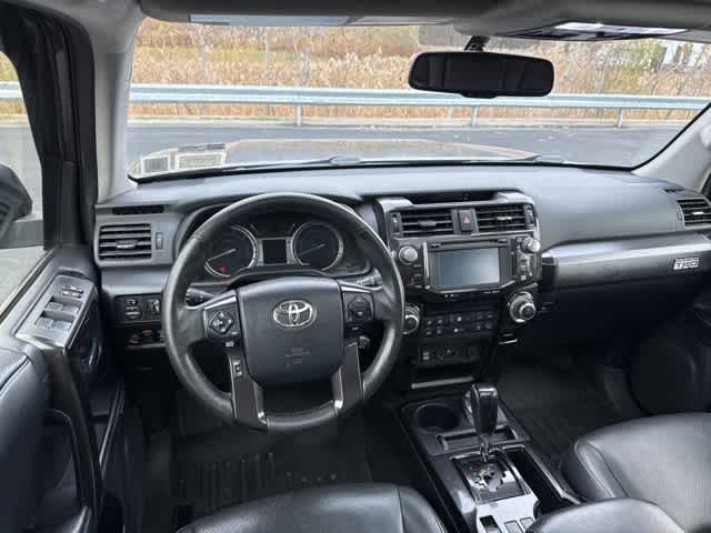 Thumbnail: 2019 Toyota 4Runner - 9