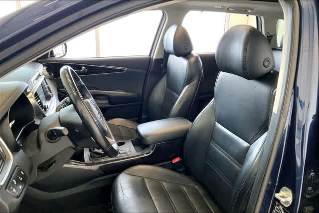 Thumbnail: 2018 Kia Sorento - 12