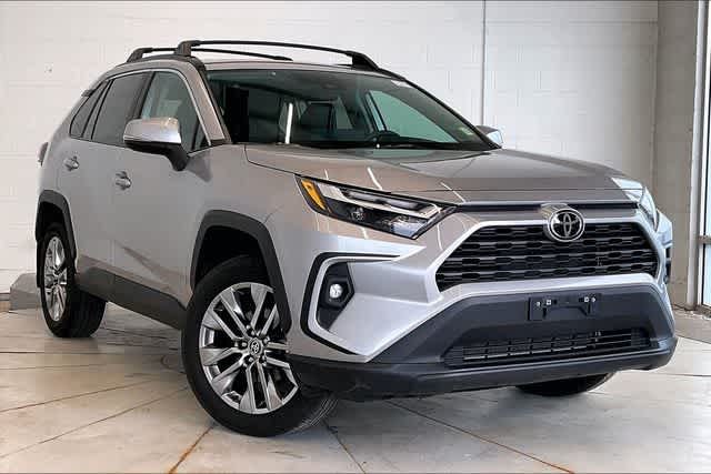 Thumbnail: 2023 Toyota RAV4 - 23