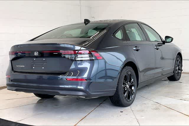 2025 Honda Accord SE - Photo 24