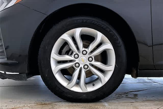 Thumbnail: 2019 Chevrolet Cruze - 9