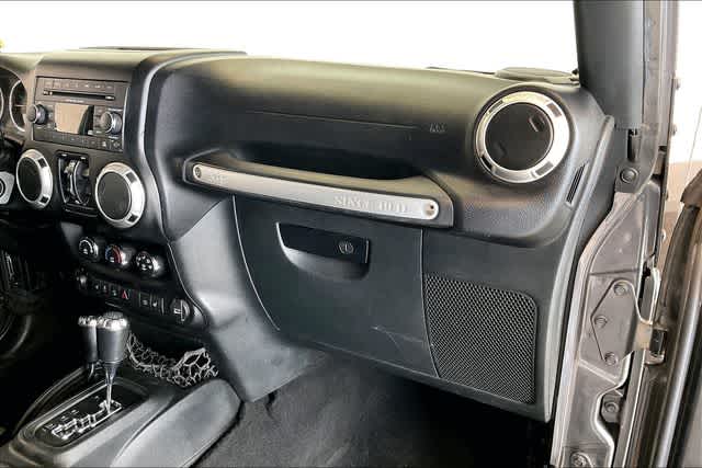 Thumbnail: 2016 Jeep Wrangler - 25