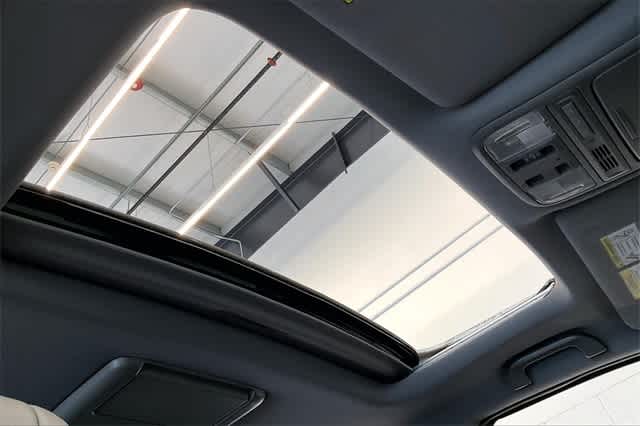 Thumbnail: 2015 Honda Pilot - 34