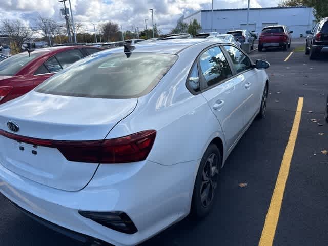 Thumbnail: 2019 Kia Forte - 5